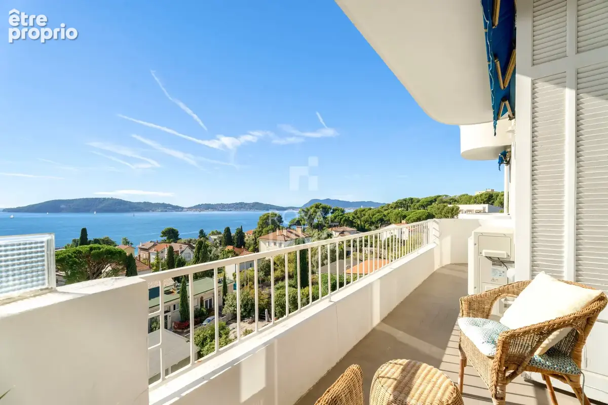 Appartement T5 vue mer Mourillon - photo 1