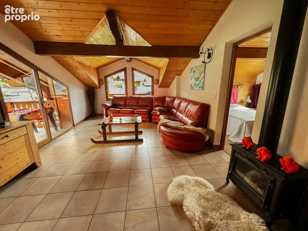 magnifique chalet 300m2 habitables 11 chambres Villarabout - photo 3