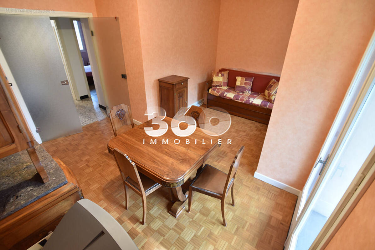 Appartement à AIX-LES-BAINS