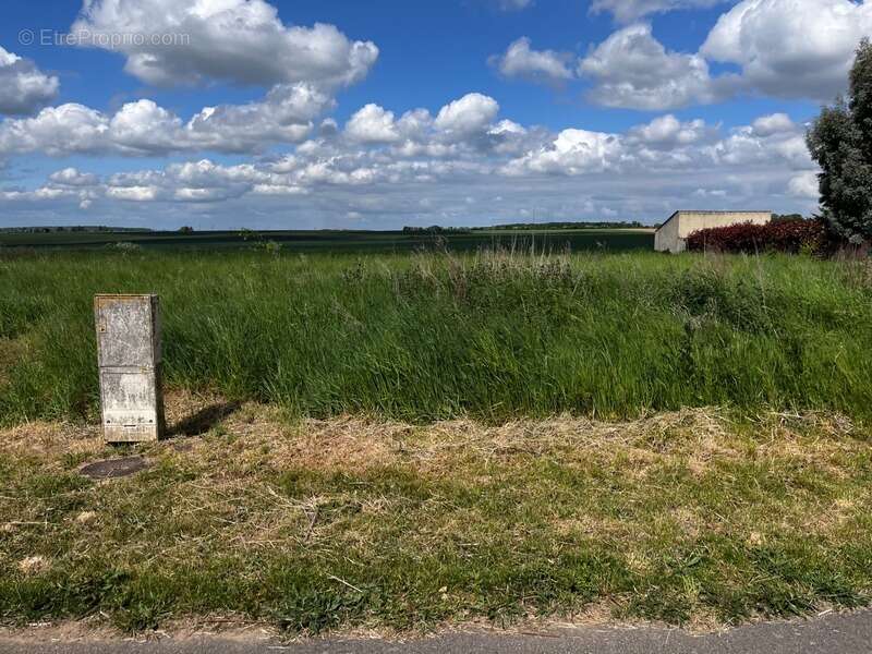 Terrain à vendre de 950,00 m² PORCHEUX (60) - photo 2