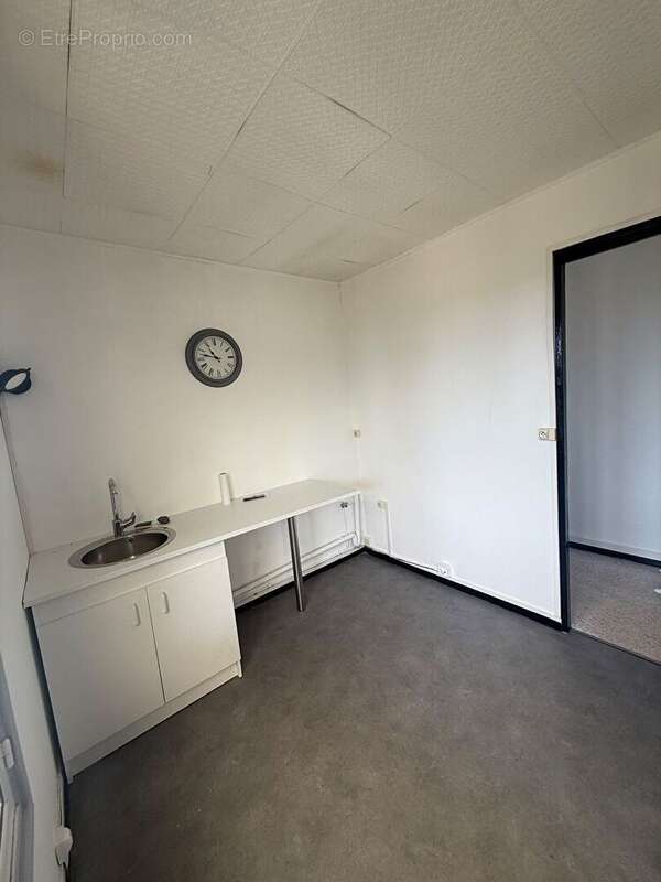 Maison 80 m² à Noailles  - photo 13