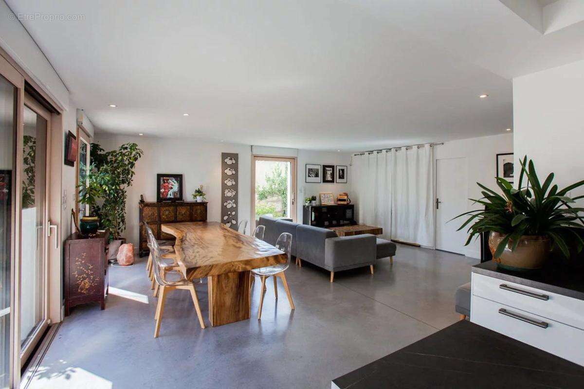 Maison à LA PLAINE-SUR-MER