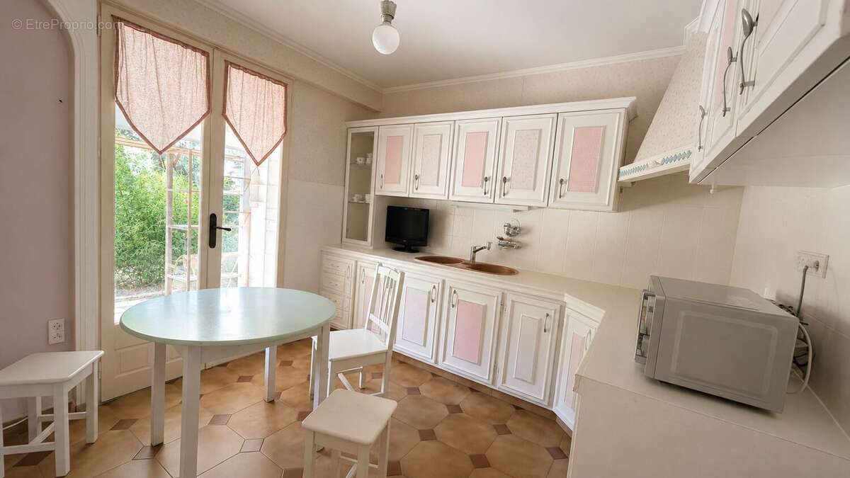 Maison 99 m² à Le Pontet  - photo 2