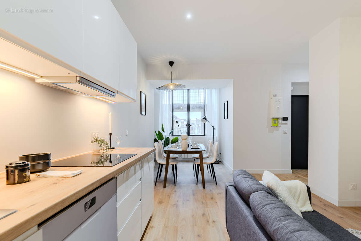 Appartement à BORDEAUX