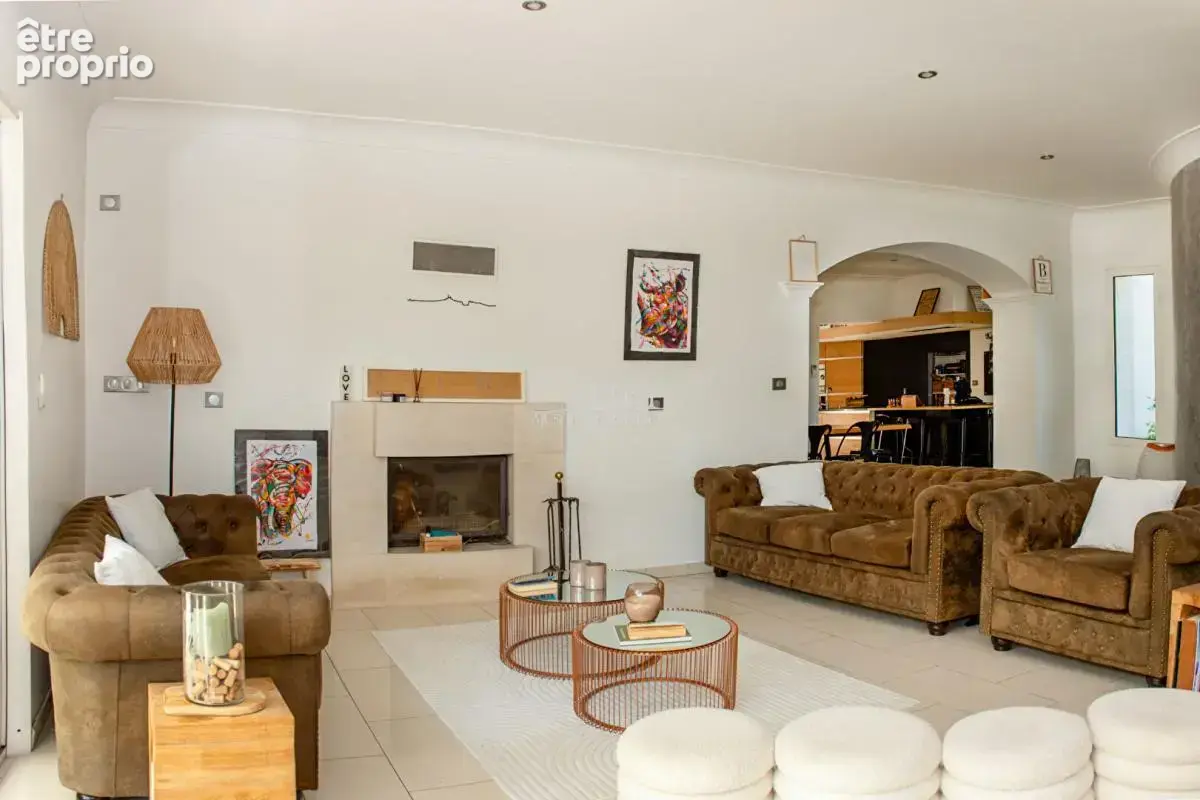 Propriété d'exception de 252m² sur une parcelle de 1650m² - photo 5