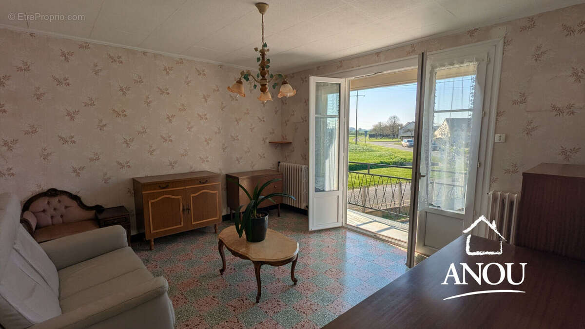 Maison à DAMPIERRE-SOUS-BROU