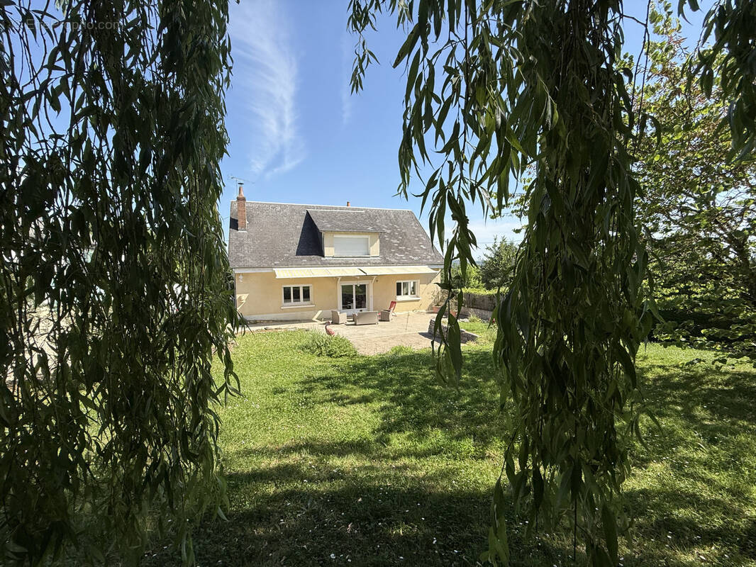 Maison à THAUVENAY