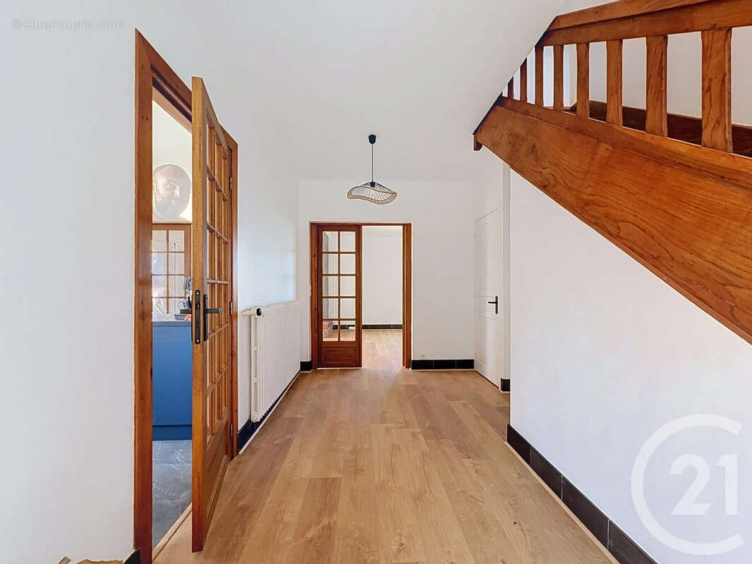 Maison 150 m² à Trelevern  - photo 8
