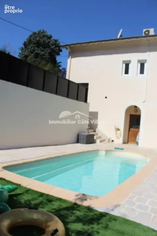Maison individuelle avec piscine/ 2 appartements potentiel / - photo 16