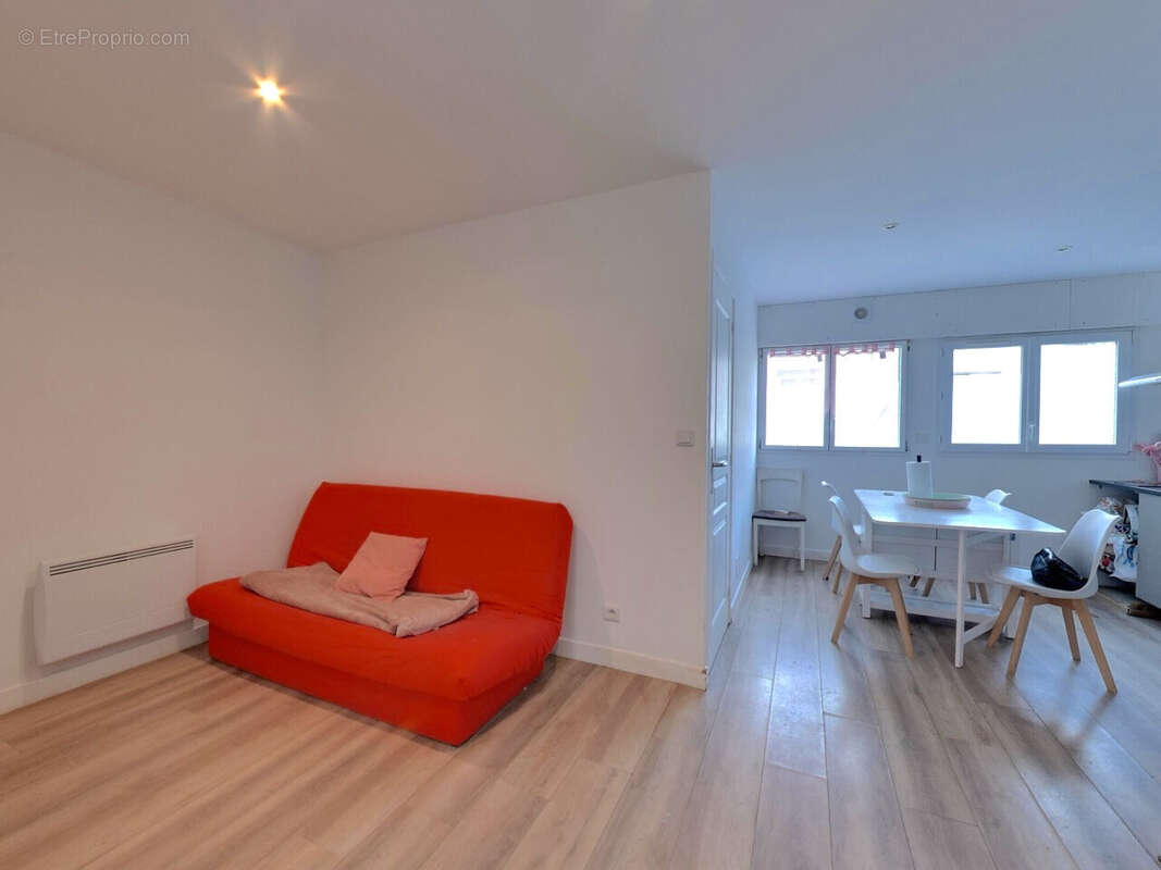 Appartement à POMPONNE