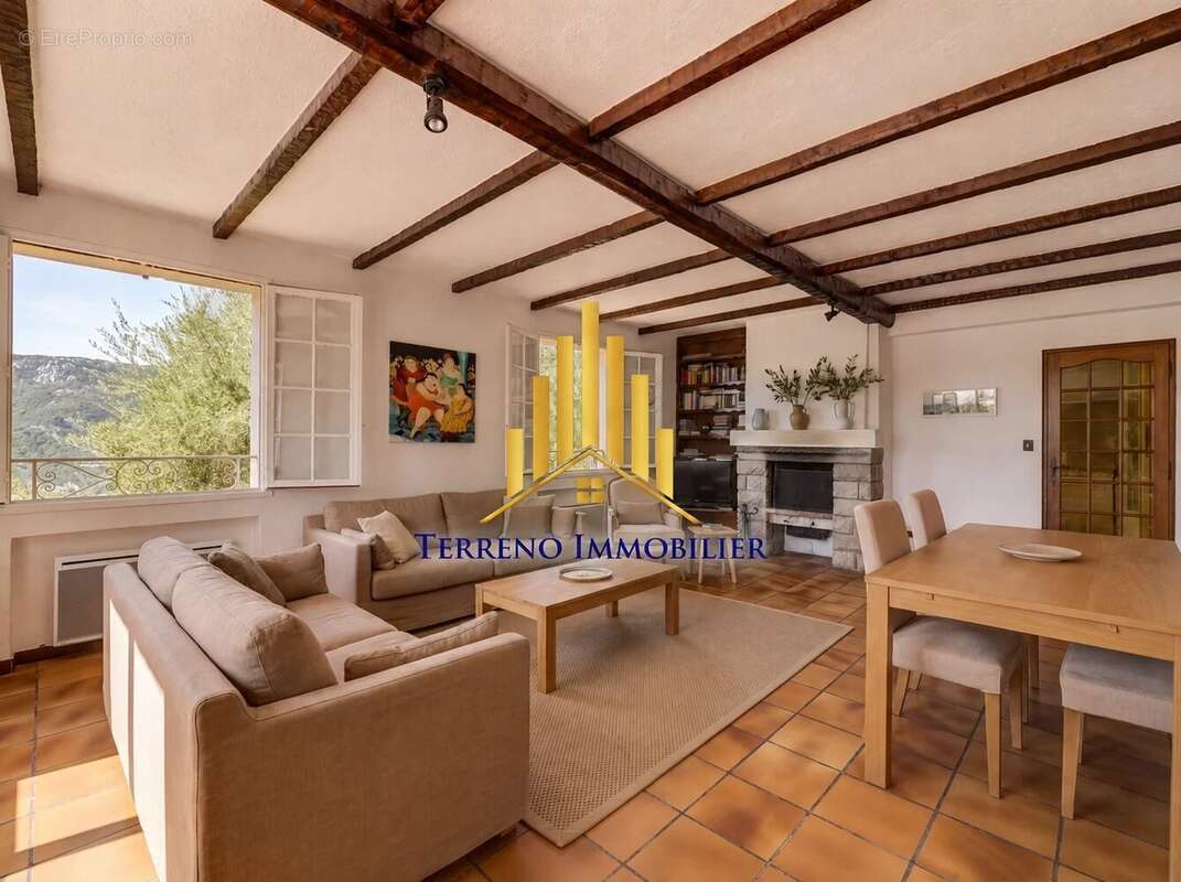 CONTES Maison avec piscine, garage et fort potentiel locatif – calme absolu proche Castellar - photo 5