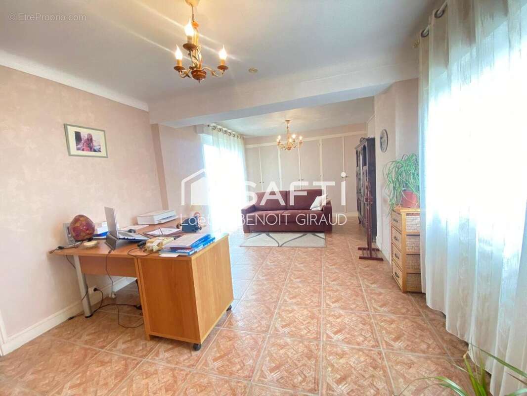 Photo 7 - Maison à BOURCEFRANC-LE-CHAPUS