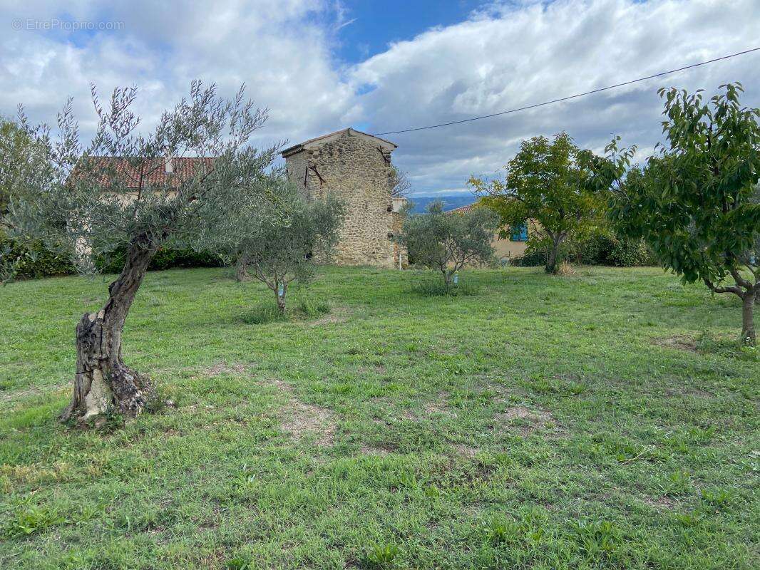 Terrain à PIERREVERT