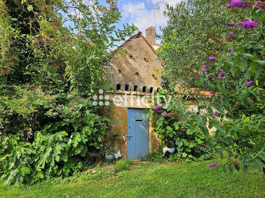 Maison à LA ROCHETTE