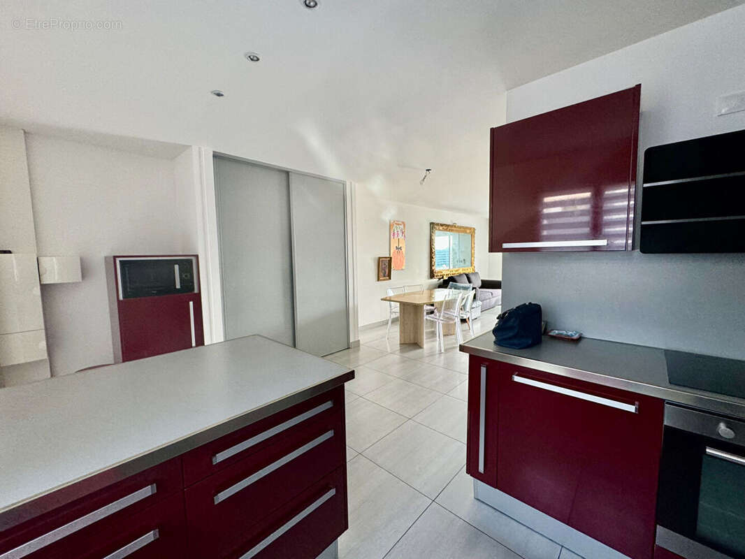 Appartement à SAUSSET-LES-PINS