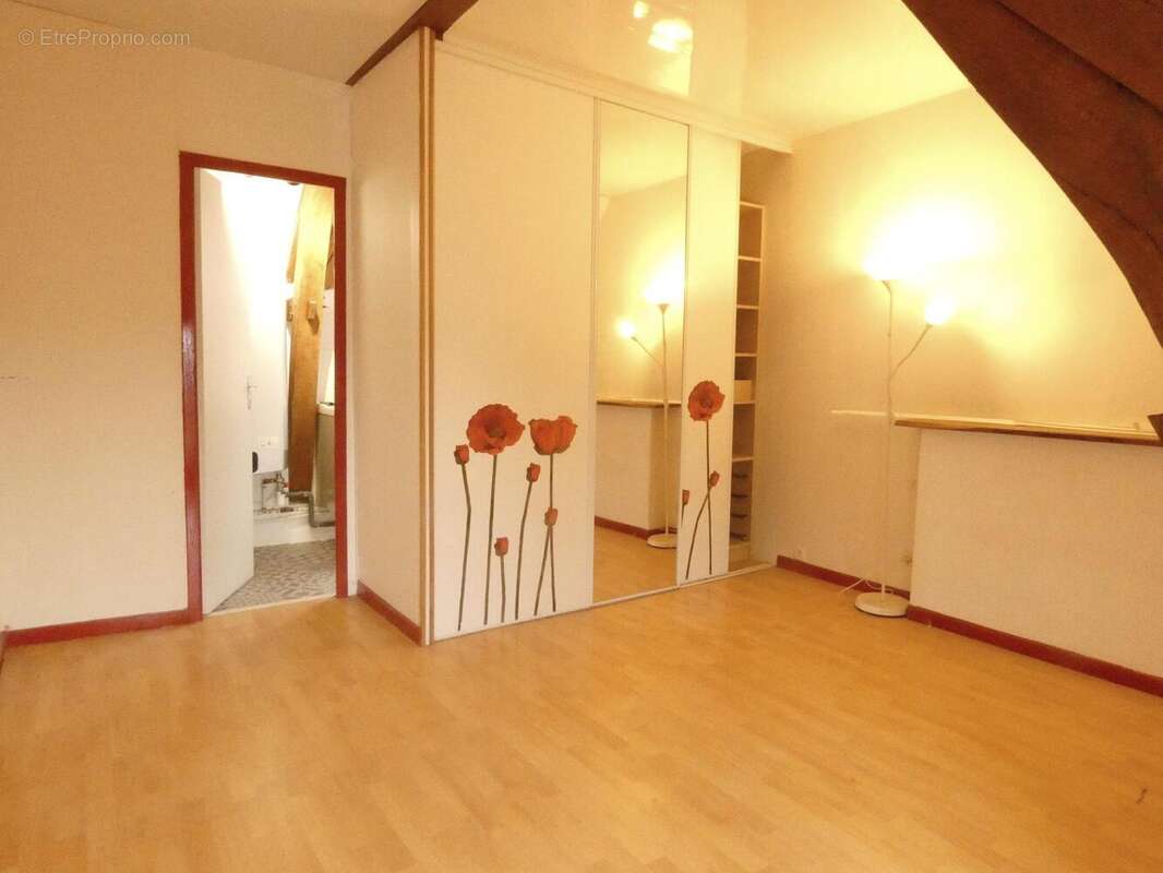 Maison à SAINT-PERE-SUR-LOIRE