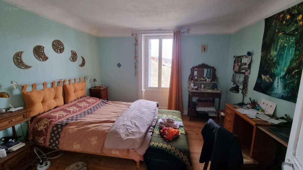 Maison centre bourg - photo 7
