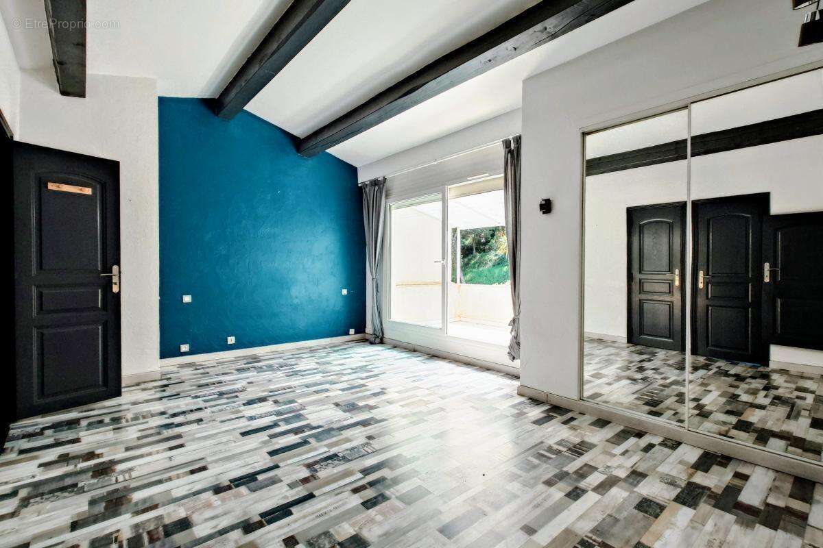 Maison à BIOT