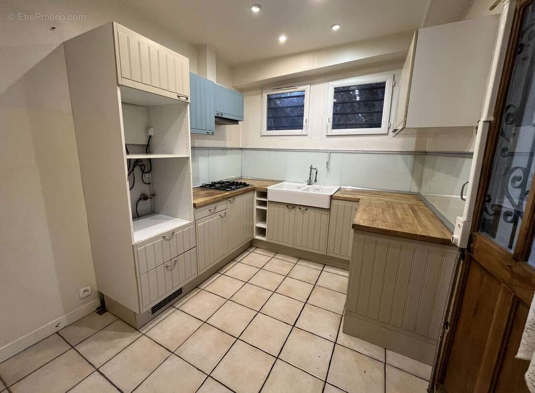 Maison à LA FRETTE-SUR-SEINE