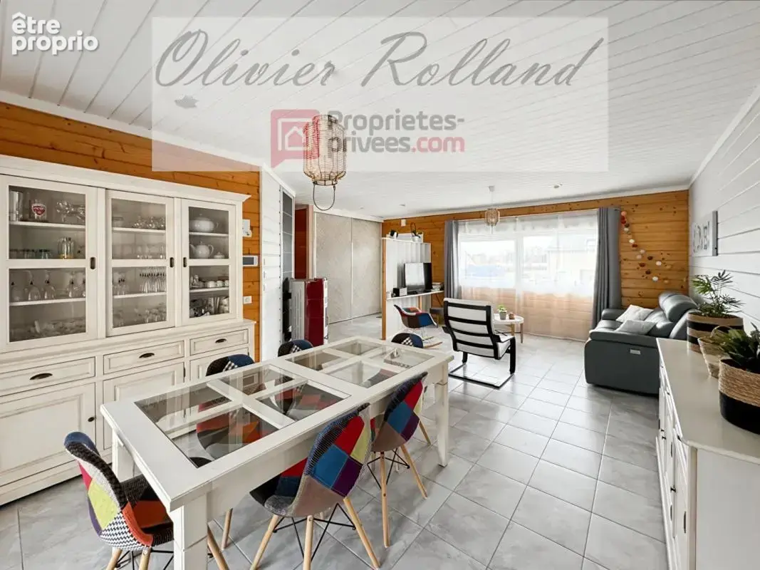 Chalet d'exception en bois massif (DPE B) - Plain-pied 135 m², 4 chambres, véranda & annexes sur 1 318 m² de terrain - photo 5