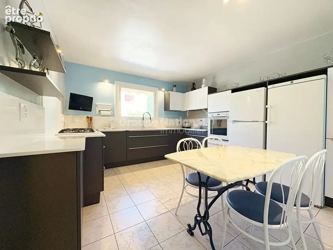 Maison Eyguieres 110 m2 - photo 6