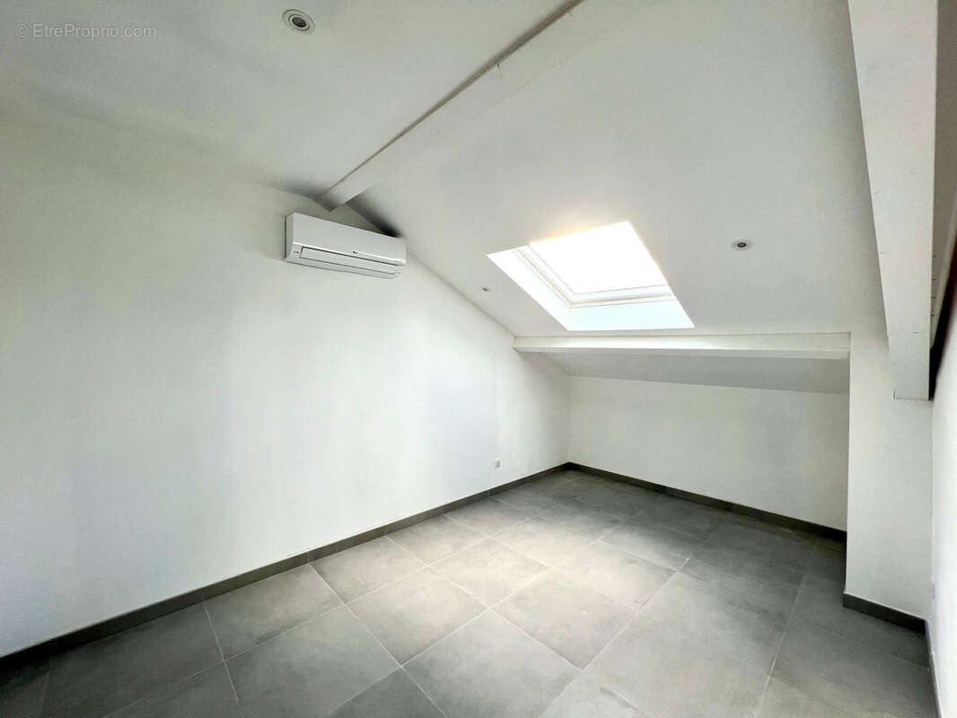 Appartement à SEREMANGE-ERZANGE