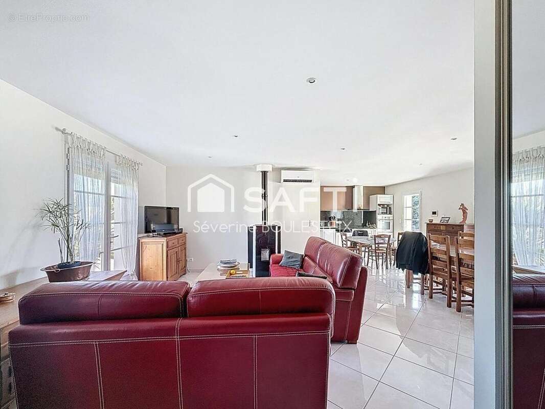 Photo 5 - Maison à LA COURONNE