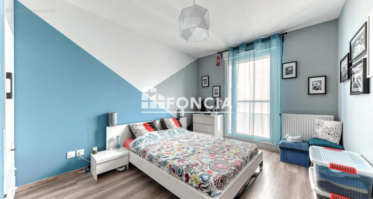 Appartement à VAULX-EN-VELIN
