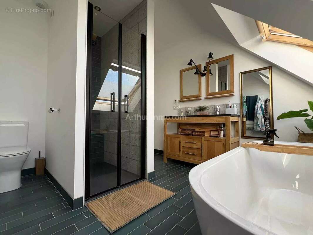 Maison à PLOUGOUMELEN