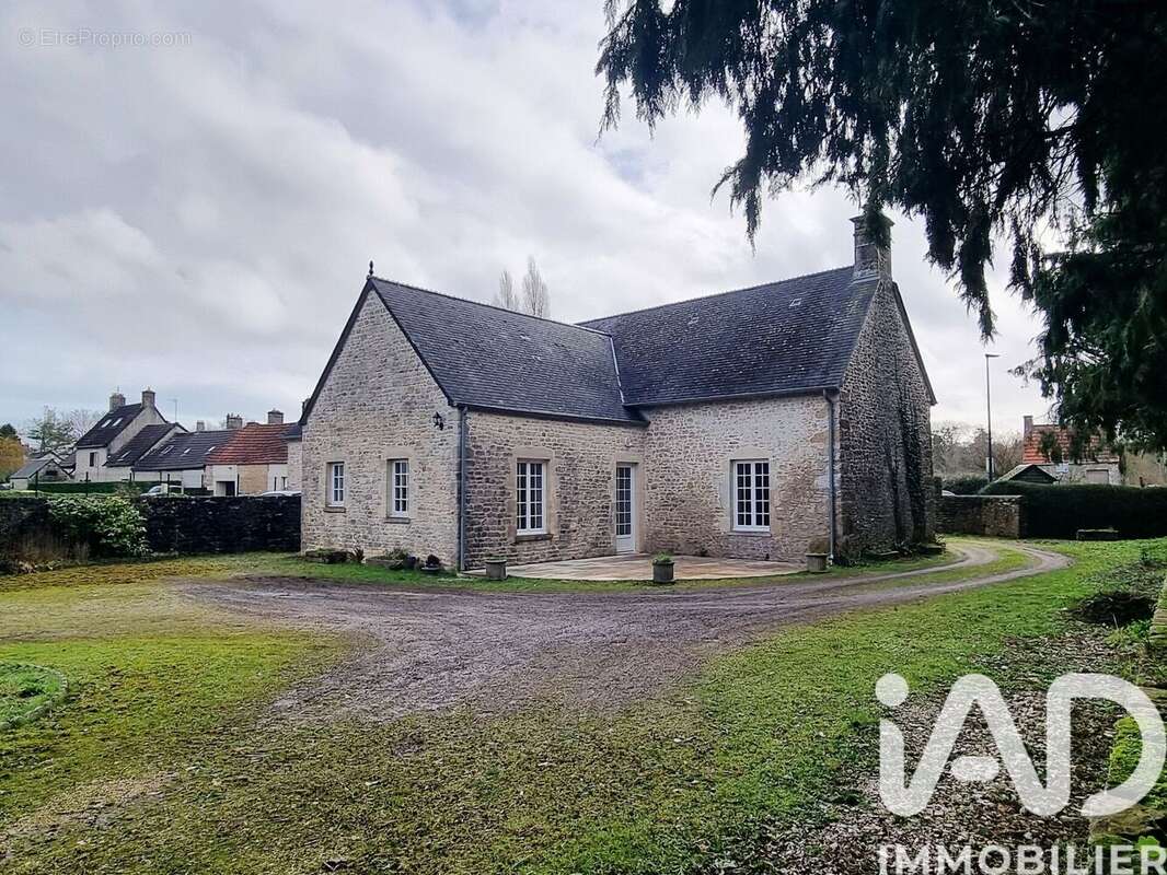 Photo 2 - Maison à YVETOT-BOCAGE
