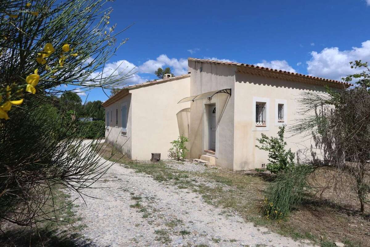 Vente Maison Saint-saturnin-les-apt(84490) 399 500ï¿œ - photo 2