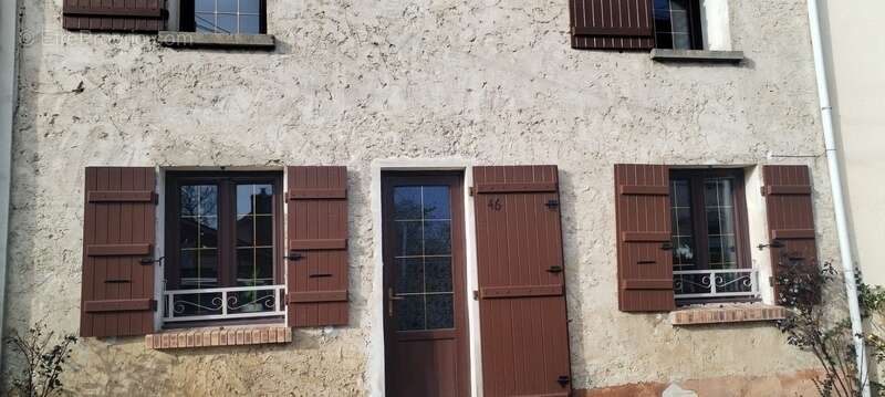 Maison à REBAIS