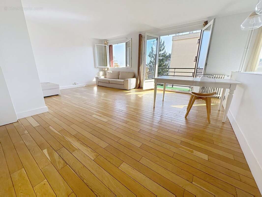 Appartement à SAINT-CLOUD