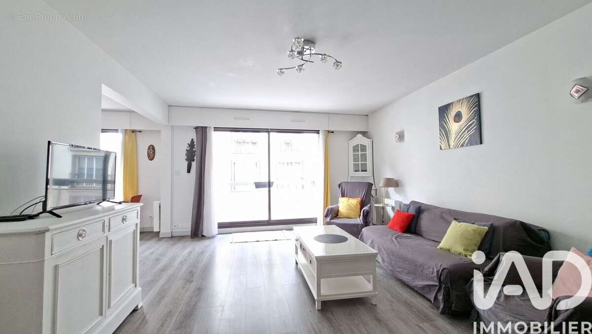 Photo 3 - Appartement à PARIS-20E