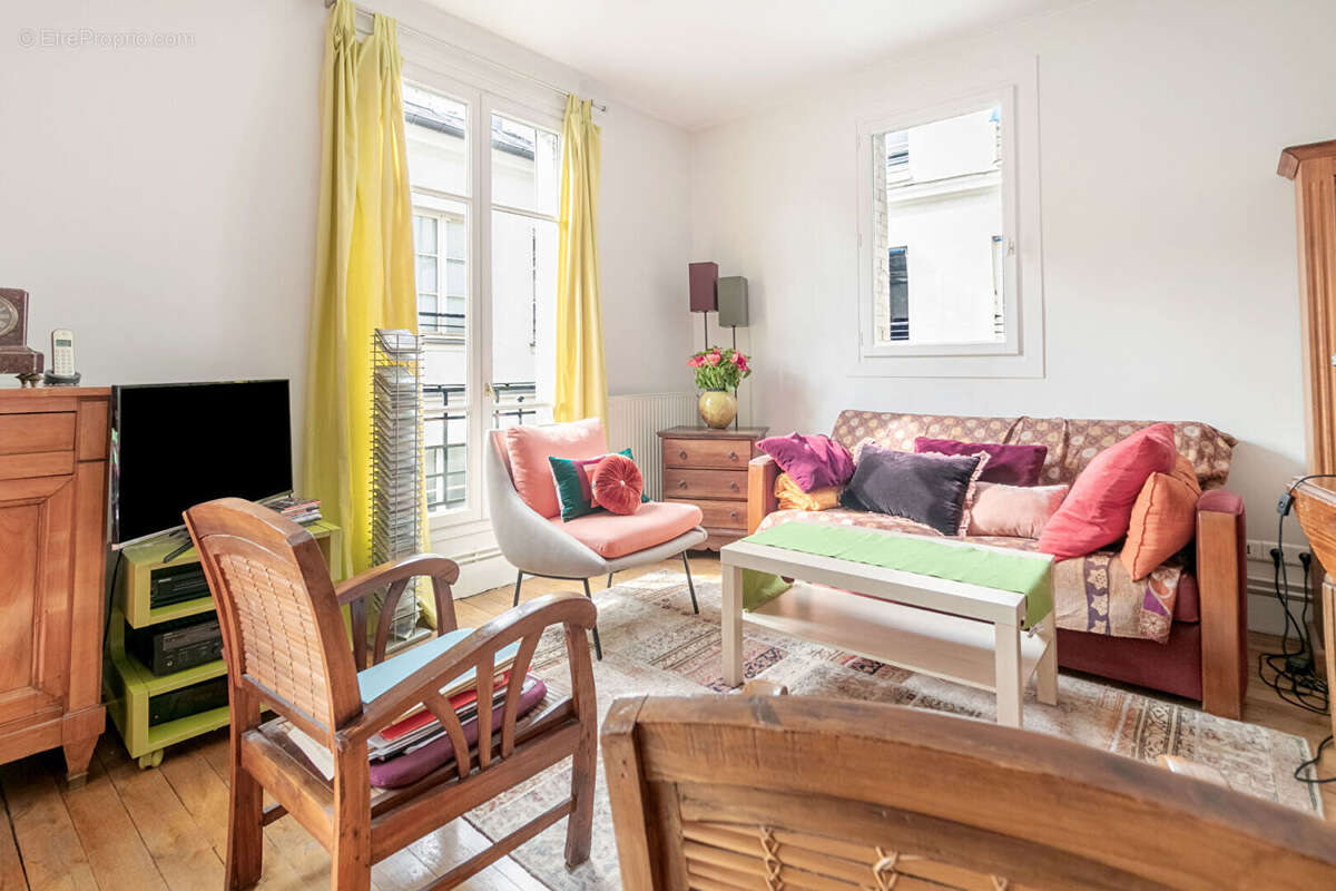 Appartement à PARIS-12E