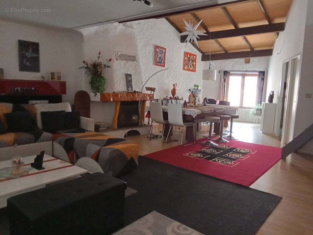 Superbe Loft de 89m² avec garage à St Hippolyte du Fort - photo 9
