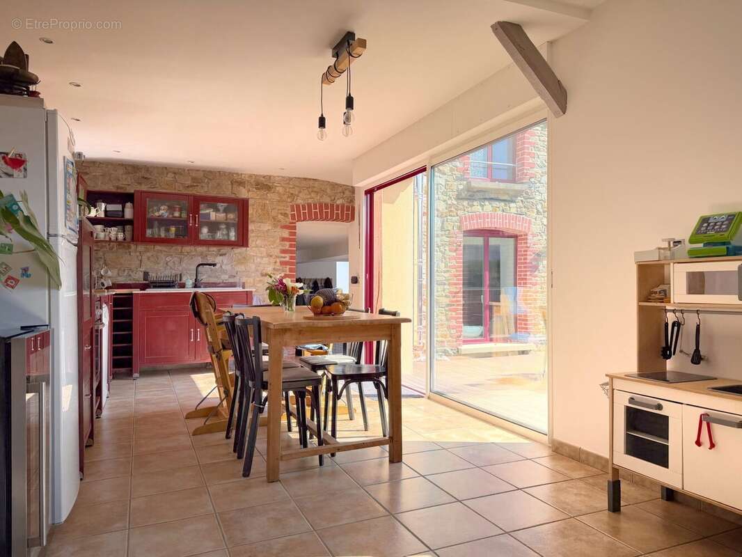 Maison à LA BOSSE-DE-BRETAGNE