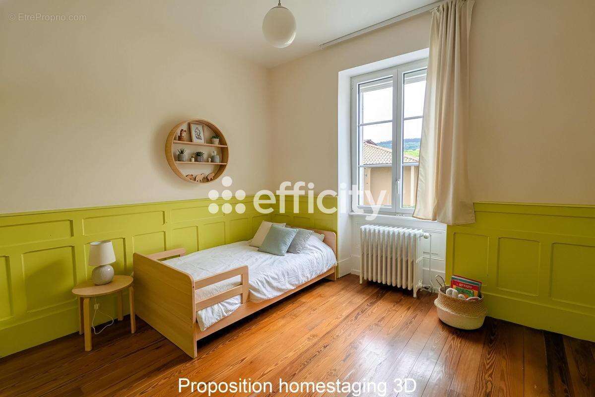 Maison à PIERRECLOS