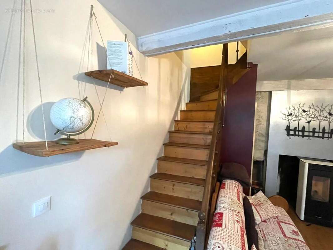 Maison à SAINT-RAMBERT-EN-BUGEY