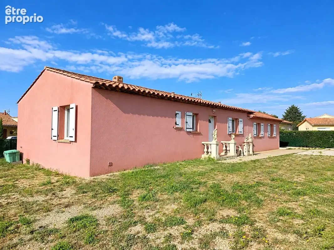 RÉGUSSE : Villa de plain-pied  de 90 m2 avec garage, proche  du Lac de Ste Croix et des Gorges du Verdon - photo 2
