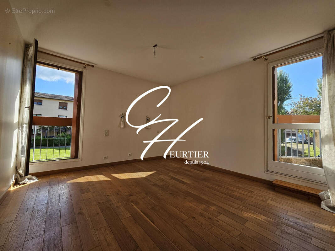 Appartement à VOIRON
