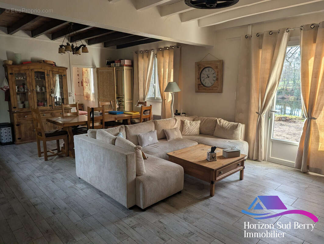 Séjour - Maison à VIJON