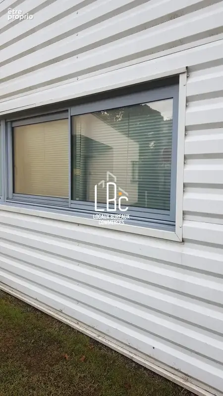Commerce 175 m² à vendre à Nantes (44100) - photo 3