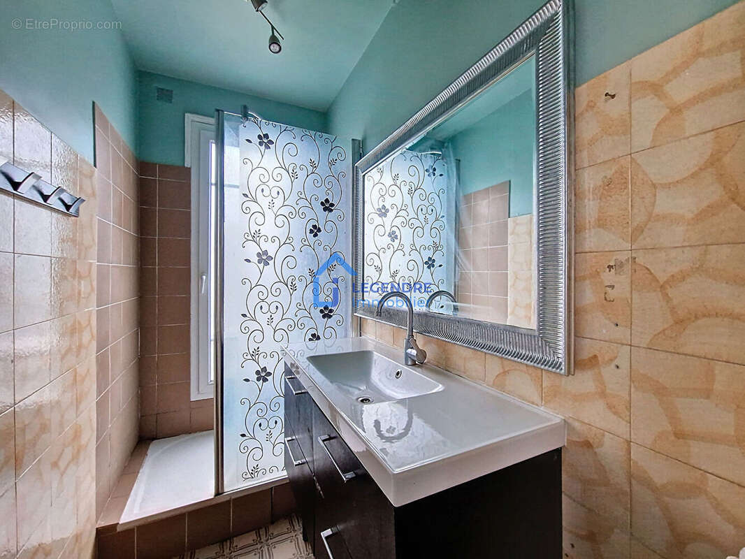 Maison à MONTIGNY-LES-CORMEILLES