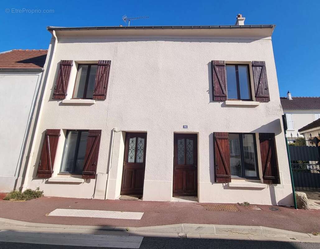 Maison à CROISSY-SUR-SEINE