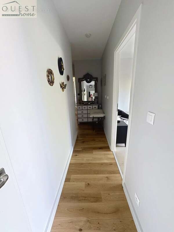 Appartement à TASSIN-LA-DEMI-LUNE