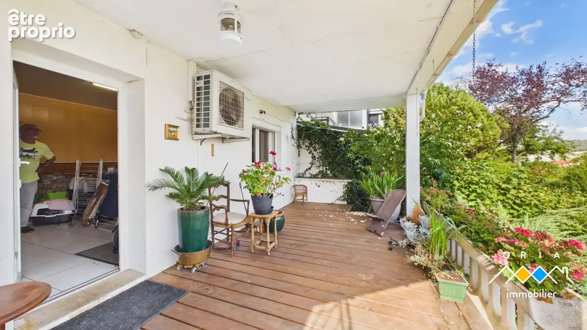 POMPEY - Maison 7 pièces avec jardin et veranda - photo 7