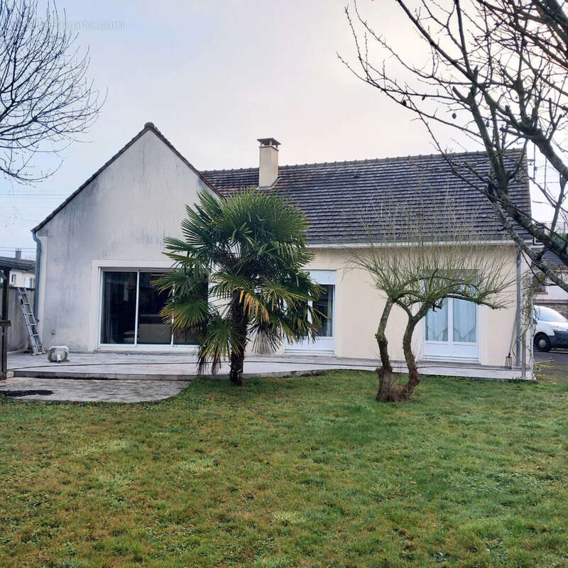 Maison à NEMOURS