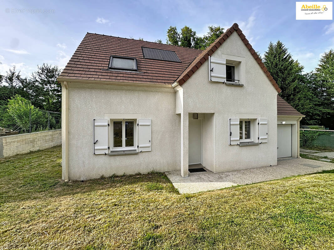 Maison à SAINT-CHERON