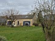 Maison à SAINT-AUBIN-DU-CORMIER